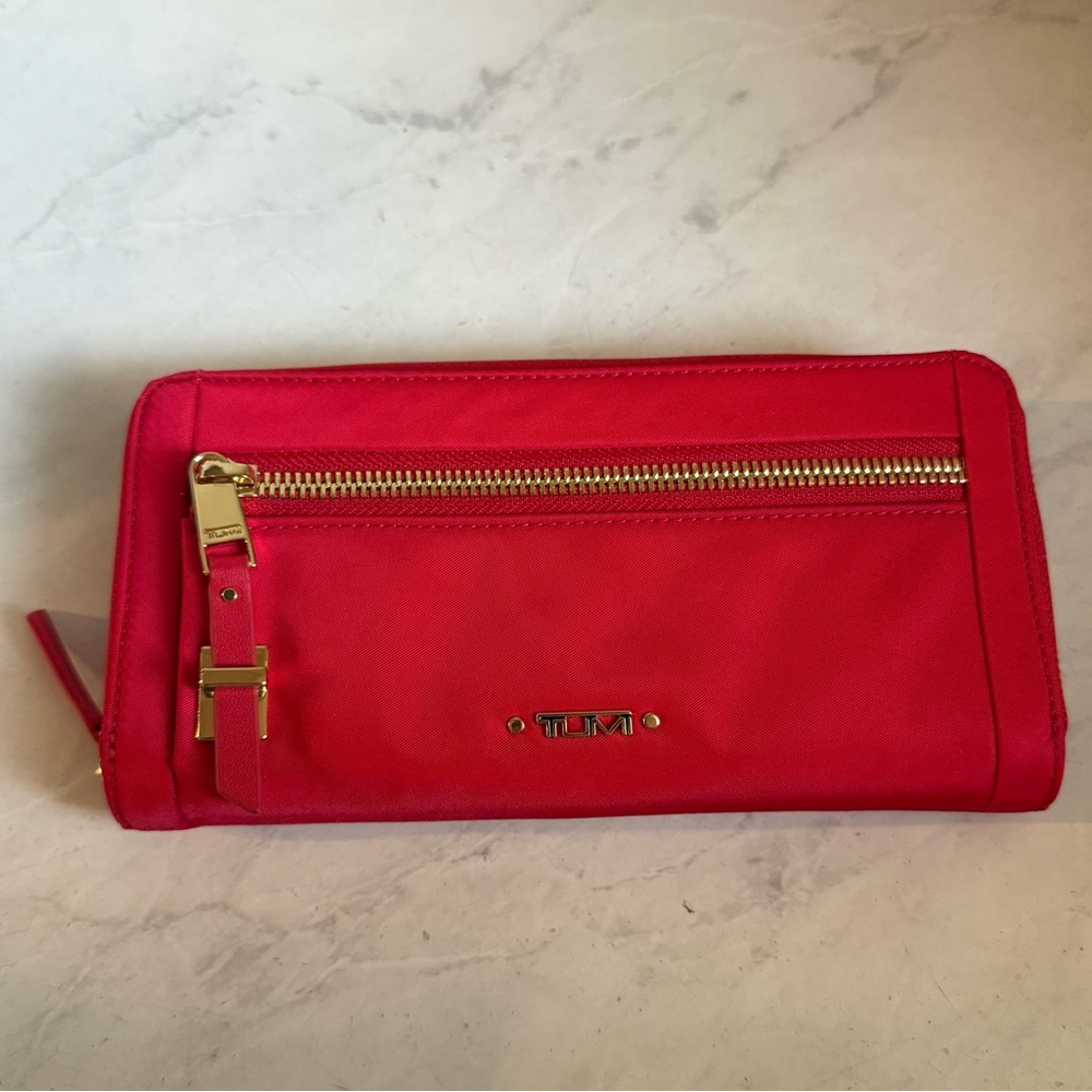 Tumi Voyageur Zip Around Continental Wallet - Picture 2 of 6